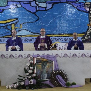 Post i nemrs Čiste srijede prikazani za prestanak rata u Ukrajini